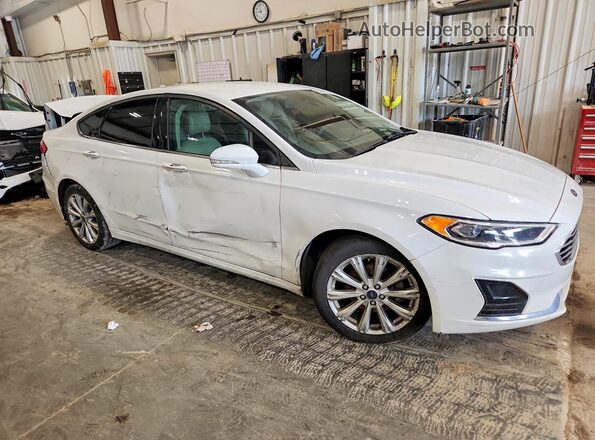 3FA6P0CD9LR196549 2020 FORD FUSION White Front right