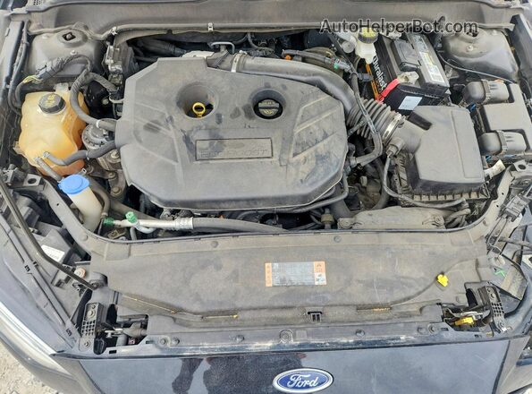 3FA6P0D90JR168176 2018 FORD FUSION Black Vista interior trasera