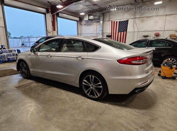 3FA6P0D91KR206046 2019 FORD FUSION Silver Rear left