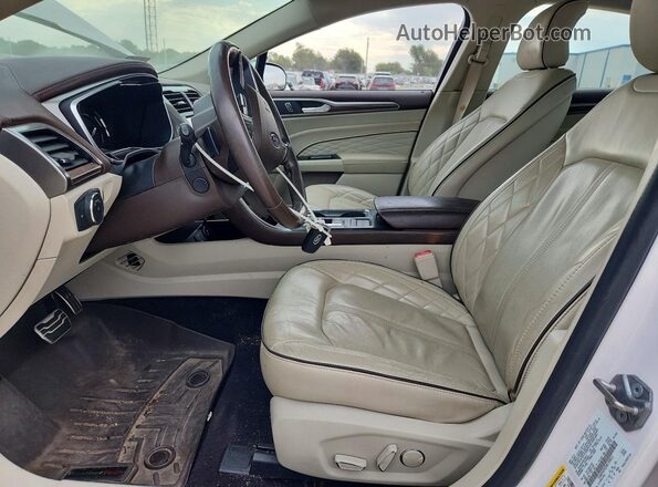 3FA6P0D92HR199813 2017 FORD FUSION White Front interior view