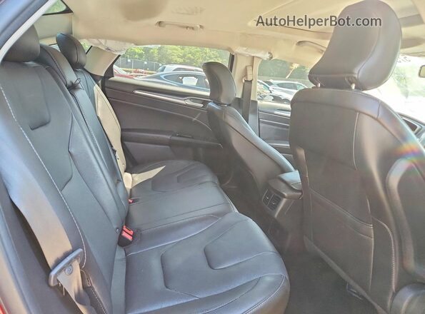 3FA6P0D93GR351810 2016 FORD FUSION Red Вид задніх сидінь