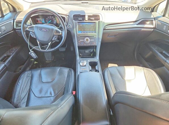 3FA6P0D93LR193043 2020 FORD FUSION Gray Dashboard view