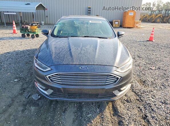 3FA6P0D94JR168875 2018 FORD FUSION Gray Вид спереду