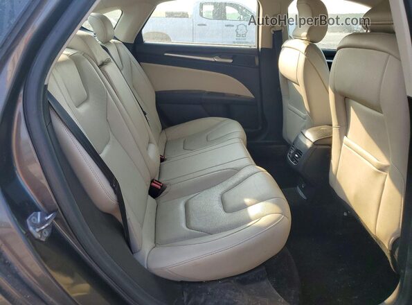 3FA6P0D94JR168875 2018 FORD FUSION Gray Вид задніх сидінь