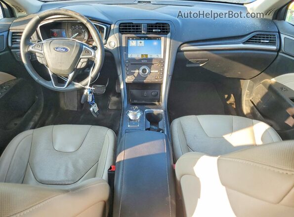 3FA6P0D94JR168875 2018 FORD FUSION Gray Вид панелі приладів