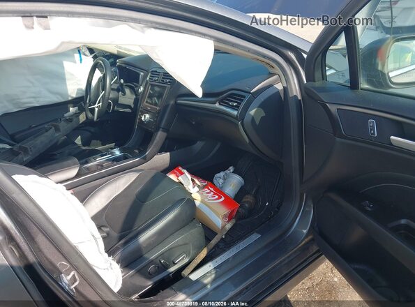 3FA6P0D95JR137280 2018 FORD FUSION Gray Вид салону спереду