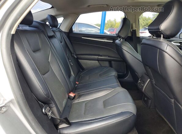 3FA6P0D95LR138030 2020 FORD FUSION Gray Vista de los asientos traseros