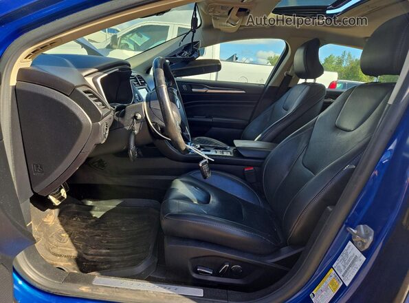 3FA6P0D97HR255812 2017 FORD FUSION Синий Вид салона спереди