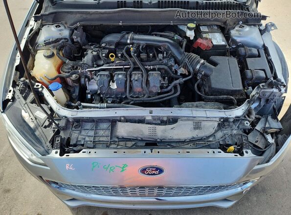 3FA6P0D98LR137048 2020 FORD FUSION Silver Rear interior view