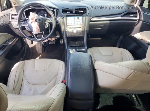 3FA6P0D9XJR188239 2018 FORD FUSION White Вид панелі приладів