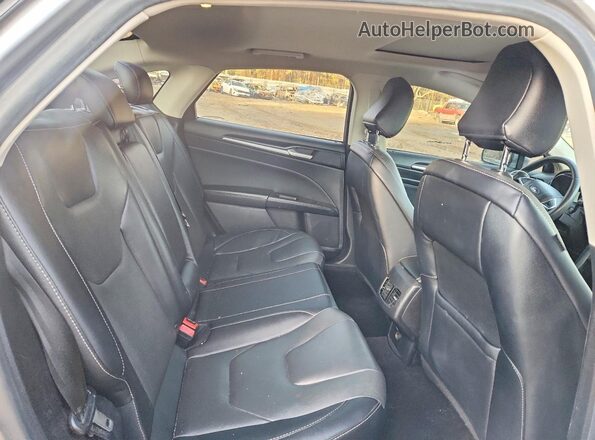 3FA6P0D9XLR175400 2020 FORD FUSION Серебряный Вид задних сидений