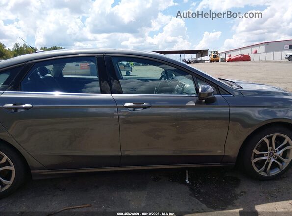 3FA6P0G70HR346799 2017 FORD FUSION Gray Rear interior view