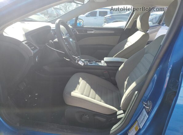 3FA6P0G70KR199066 2019 FORD FUSION Blue Widok deski rozdzielczej