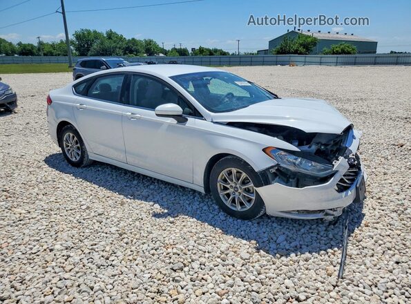 3FA6P0G71HR221200 2017 FORD FUSION White Przód prawy
