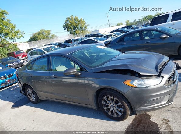 3FA6P0G71HR287360 2017 FORD FUSION Gray Widok wnętrza z tyłu
