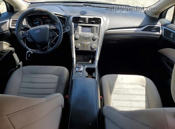 3FA6P0G71LR105374 2020 FORD FUSION Серебряный Вид панели приборов