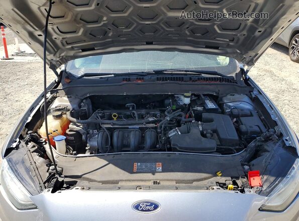 3FA6P0G71LR105374 2020 FORD FUSION Серебряный Вид задней части салона