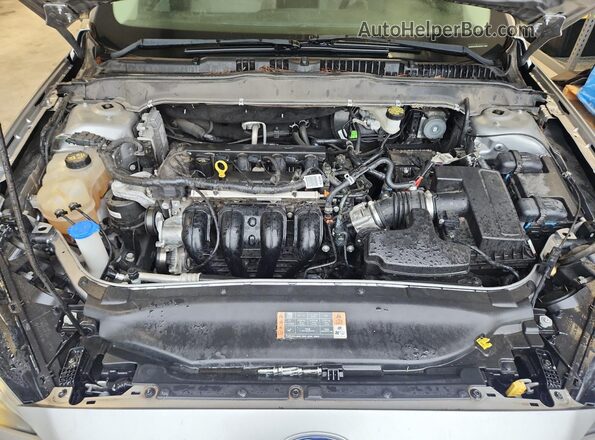 3FA6P0G71LR160259 2020 FORD FUSION Silver Rear interior view