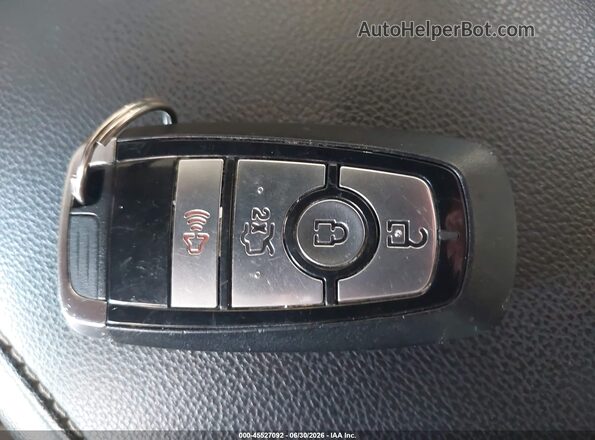 3FA6P0G72LR201076 2020 FORD FUSION Black Vista del salpicadero