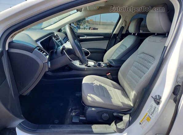 3FA6P0G73GR126877 2016 FORD FUSION White Vista interior delantera