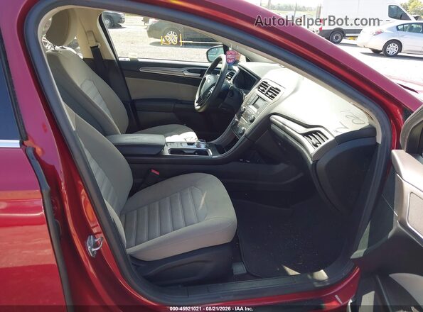 3FA6P0G73HR102581 2017 FORD FUSION Red Front interior view