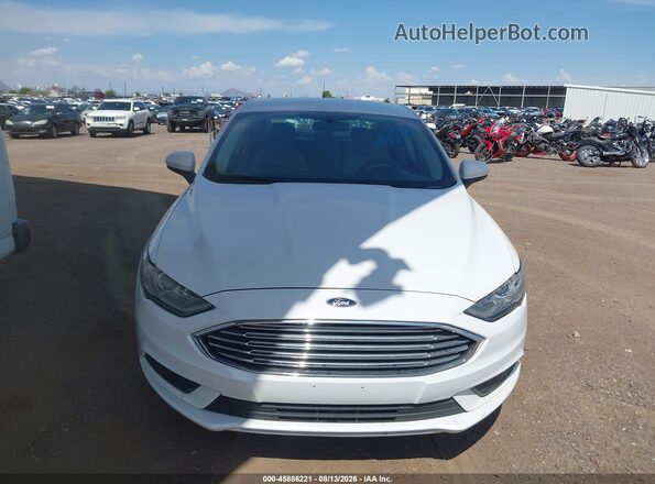 3FA6P0G73HR415923 2017 FORD FUSION Белый Вид панели приборов