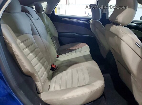 3FA6P0G74HR224253 2017 FORD FUSION Blue Rear seats view