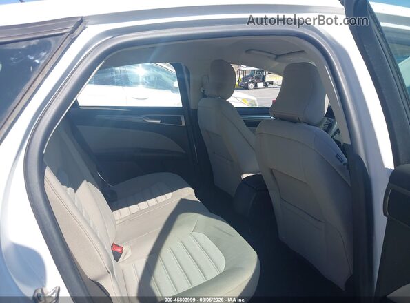 3FA6P0G74HR368417 2017 FORD FUSION White Vista de la etiqueta del VIN