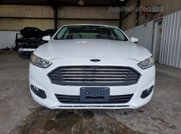 3FA6P0G75GR339121 2016 FORD FUSION Белый Вид спереди