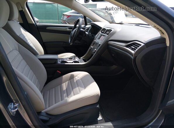 3FA6P0G75LR262003 2020 FORD FUSION Gray Front interior view