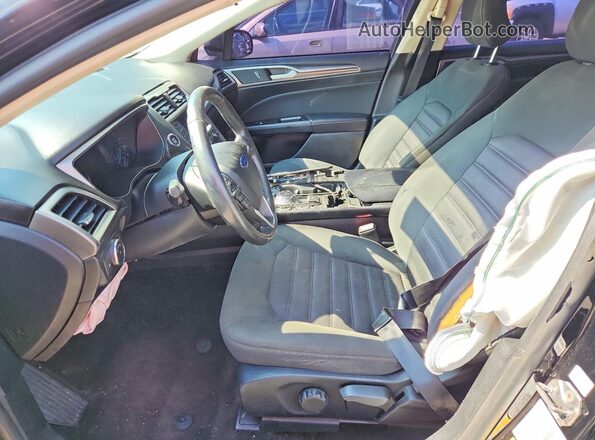 3FA6P0G76HR288956 2017 FORD FUSION Black Вид салону спереду