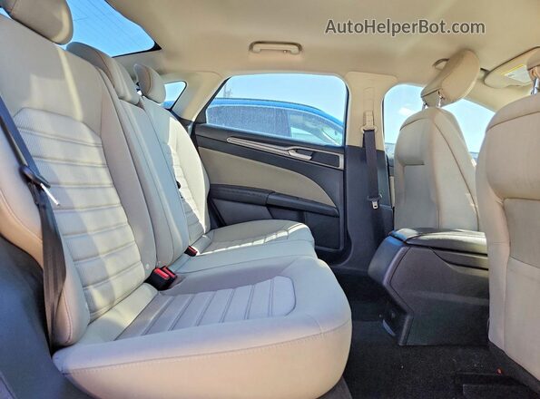 3FA6P0G76LR232248 2020 FORD FUSION Red Вид задніх сидінь