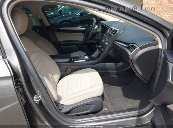 3FA6P0G78LR196742 2020 FORD FUSION Gray Vista interior delantera