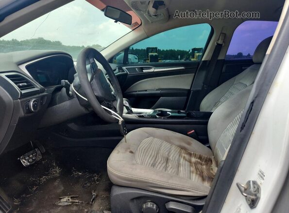 3FA6P0G79GR125748 2016 FORD FUSION White Widok wnętrza z przodu