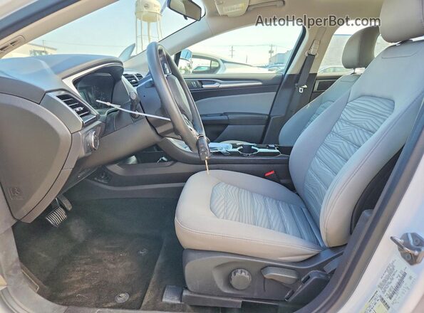 3FA6P0G79GR351949 2016 FORD FUSION White Вид салону спереду