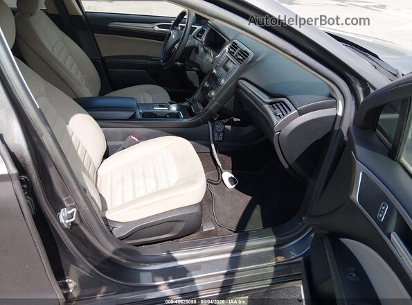 3FA6P0G7XJR273379 2018 FORD FUSION Gray Widok wnętrza z przodu