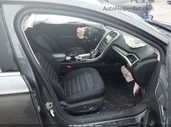 3FA6P0H70GR189174 2016 FORD FUSION Черный Вид салона спереди