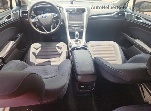 3FA6P0H70GR337369 2016 FORD FUSION Gray Widok deski rozdzielczej