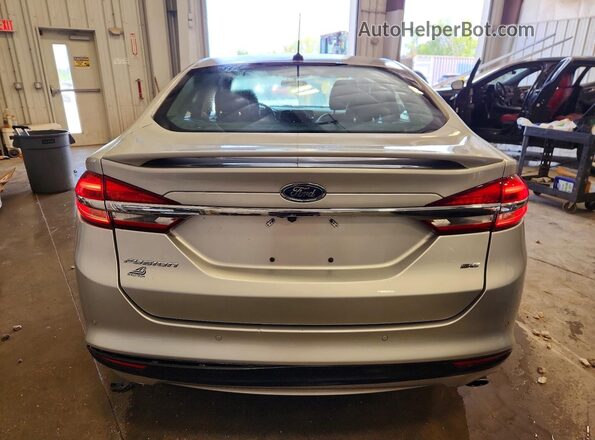 3FA6P0H70JR107922 2018 FORD FUSION Silver Вид ззаду