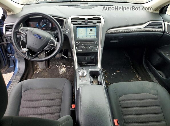 3FA6P0H70JR190834 2018 FORD FUSION Синий Вид панели приборов