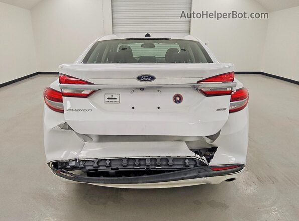3FA6P0H70JR278041 2018 FORD FUSION White Vista trasera