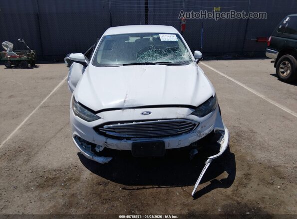 3FA6P0H71JR194987 2018 FORD FUSION Белый Вид задней части салона