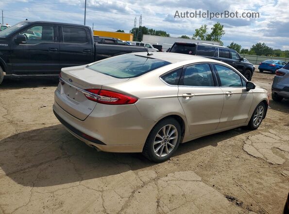 3FA6P0H72HR177271 2017 FORD FUSION Бежевый Задняя правая четверть