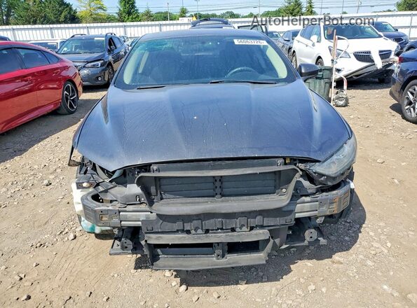 3FA6P0H72JR195338 2018 FORD FUSION Gray Widok z przodu