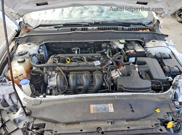 3FA6P0H72JR277988 2018 FORD FUSION White Սալոնի հետևի տեսք
