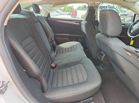 3FA6P0H72LR153948 2020 FORD FUSION White Вид задніх сидінь
