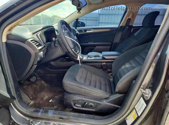 3FA6P0H73HR204199 2017 FORD FUSION Gray Front interior view