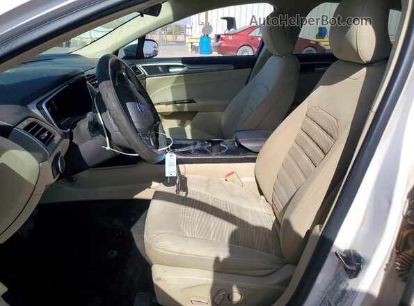 3FA6P0H74GR315844 2016 FORD FUSION White Vista interior delantera