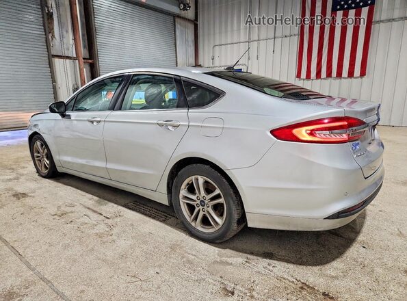 3FA6P0H74JR227593 2018 FORD FUSION Silver უკანა მარცხენა