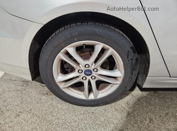 3FA6P0H74JR227593 2018 FORD FUSION Silver 